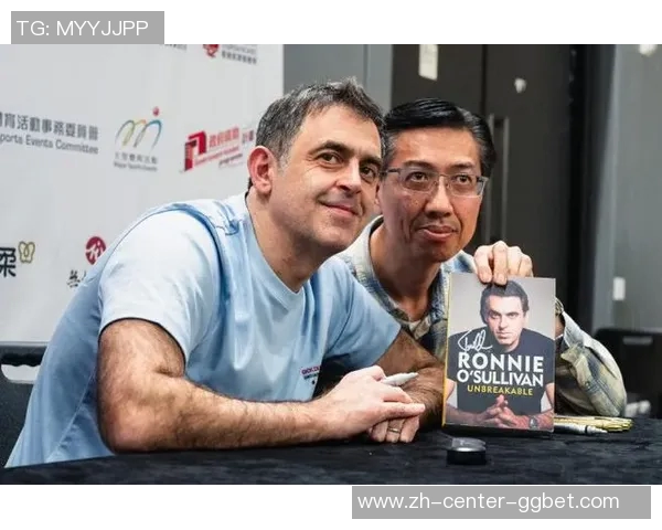 奥沙利文与特鲁在世界斯诺克决赛中展开激烈对决，谁将捧起冠军奖杯